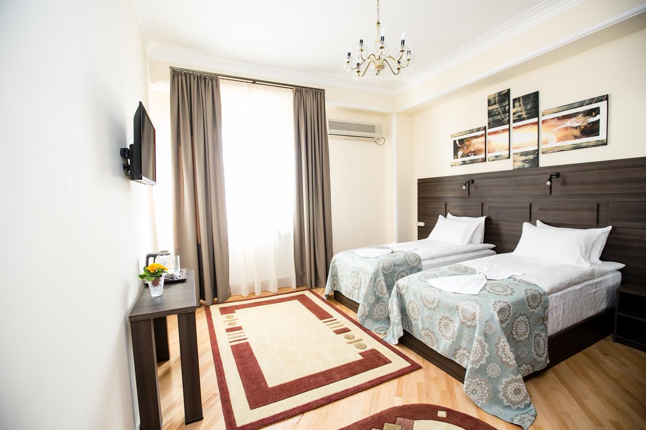 Hotel Badagi Tbilisi Exterior photo